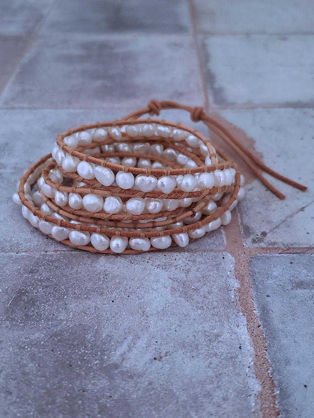 Pearl and Leather Bracelet - White Pearls - Summer Indigo 