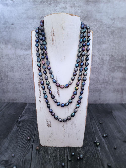 Peacock Pearl Necklace - Knotted Rope  Summer Indigo 