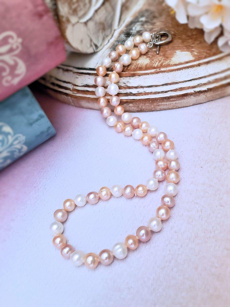 Dainty Pearl Necklace - Ivory or Peach Mix - Summer Indigo 